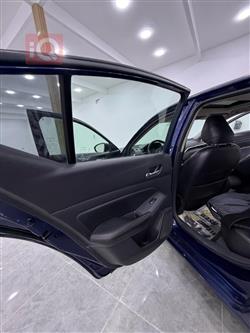 نيسان ألتيما